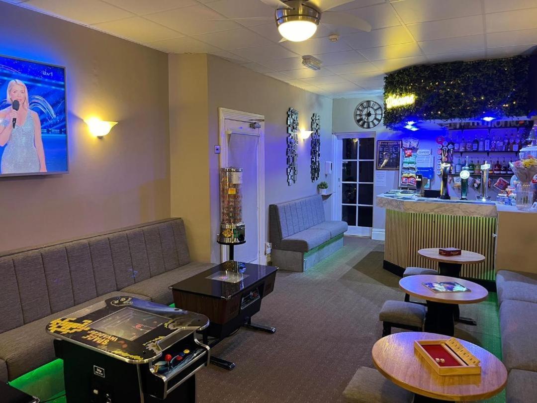 Clifton Private Hotel Blackpool Esterno foto