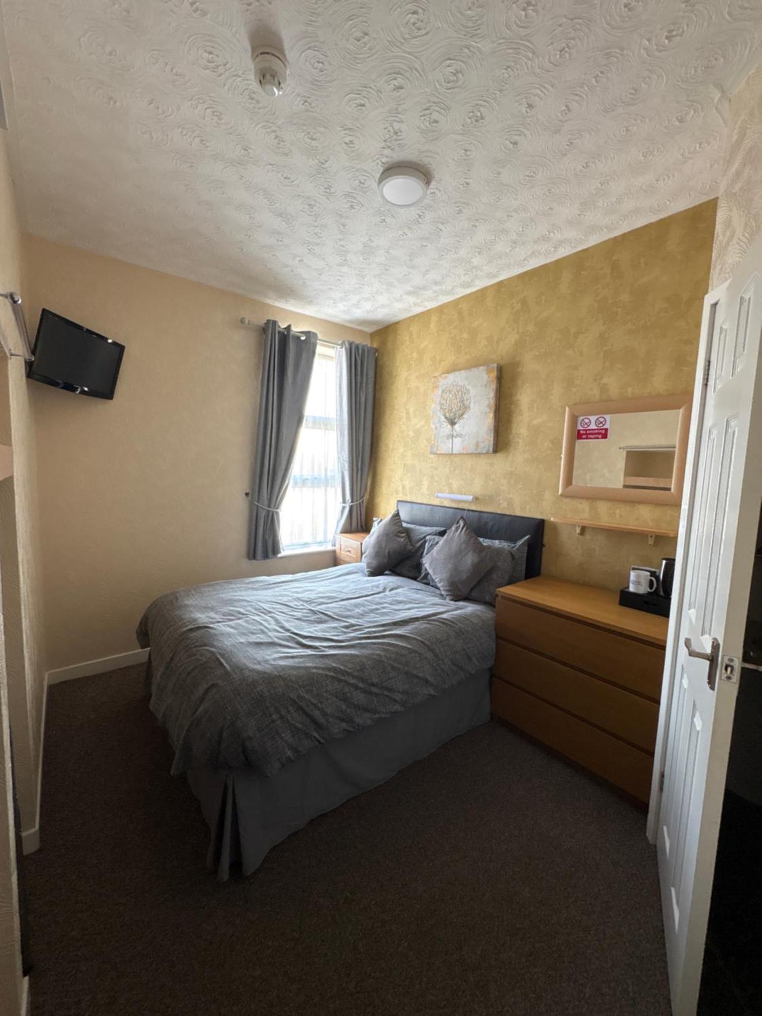Clifton Private Hotel Blackpool Esterno foto
